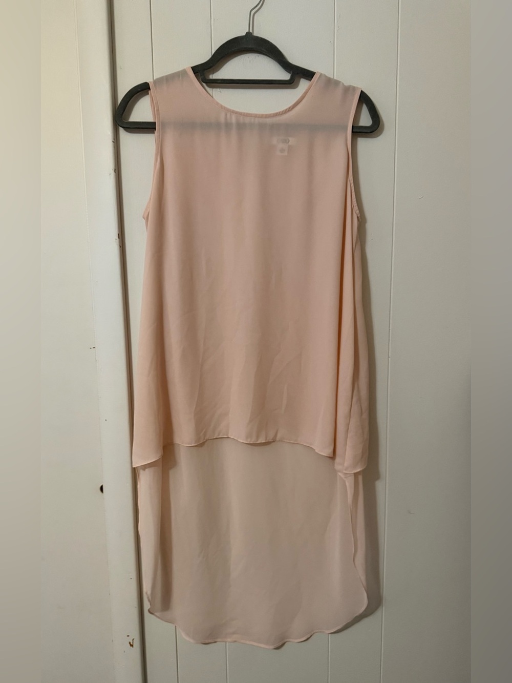 Cato Sleeveless High-Low Blouse in Light Blush